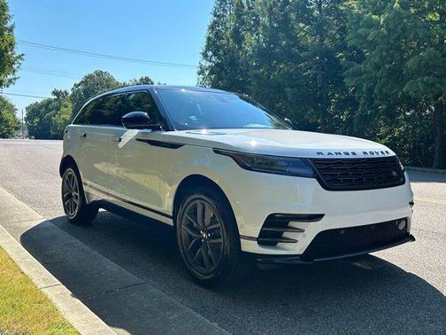 Fuji White 2026 Land Rover Range Rover Velar P250 SE R-Dynamic