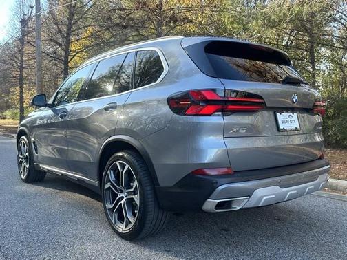 2025 BMW X5 xDrive40i