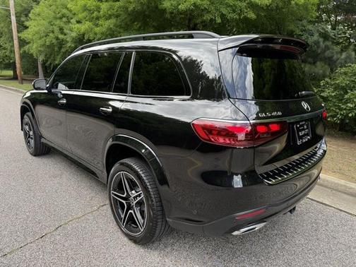 2024 Mercedes-Benz GLS 450 4MATIC