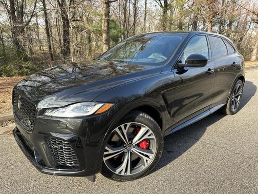 2025 Jaguar F-PACE SVR