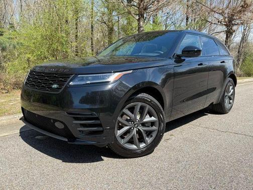 Santorini Black 2026 Land Rover Range Rover Velar P250 SE R-Dynamic