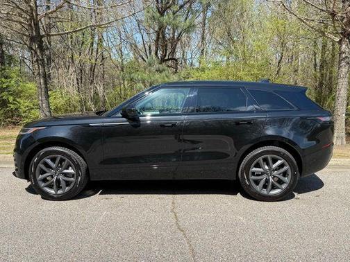 Santorini Black 2026 Land Rover Range Rover Velar P250 SE R-Dynamic