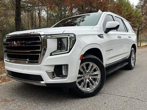 2023 GMC Yukon SLT