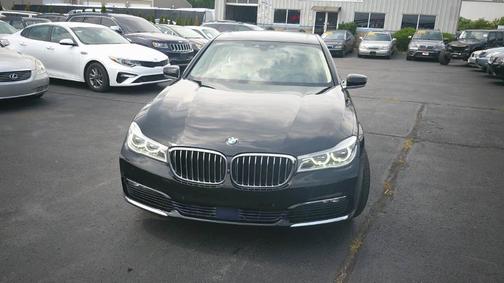 Black Sapphire Metallic 2016 BMW 750 i xDrive