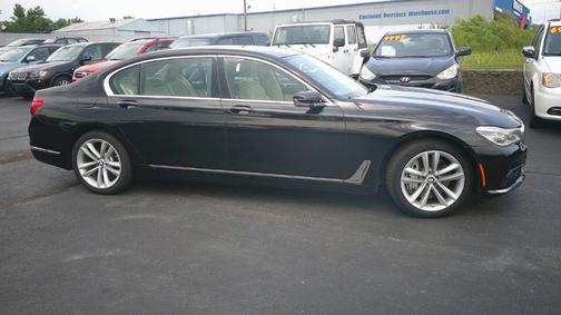 Black Sapphire Metallic 2016 BMW 750 i xDrive