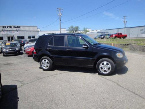 Black 2003 Mercedes-Benz M-Class 4MATIC