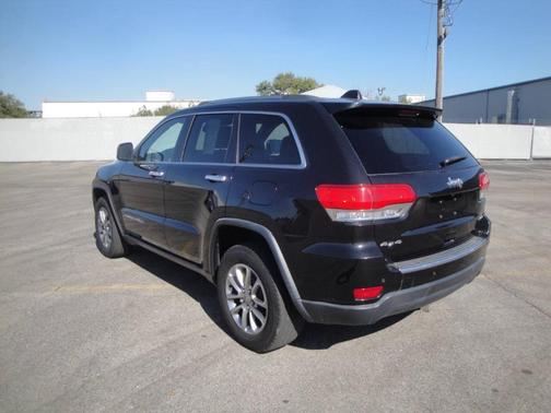 Brilliant Black Crystal Pearlcoat 2015 Jeep Grand Cherokee Limited
