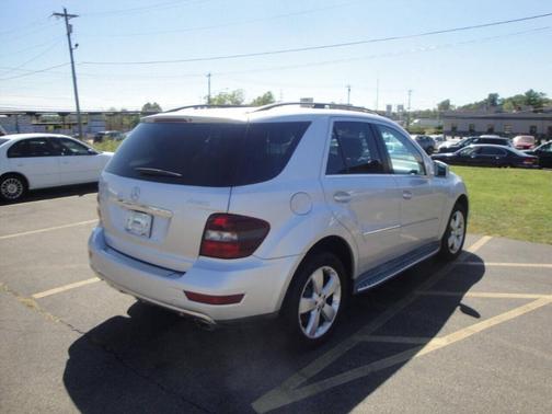 Iridium Silver Metallic 2011 Mercedes-Benz M-Class ML 350 4MATIC