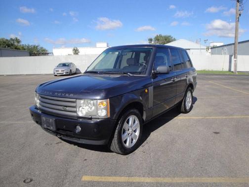 Gray 2004 Land Rover Range Rover HSE