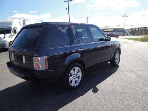 Gray 2004 Land Rover Range Rover HSE