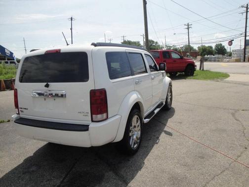 Stone White Clearcoat 2007 Dodge Nitro R/T