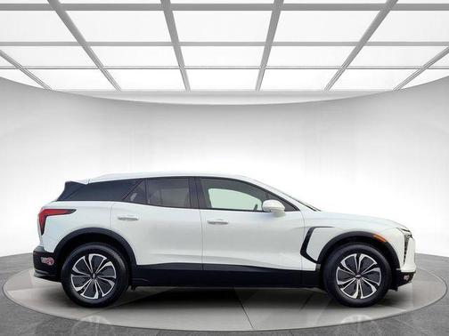 2024 Chevrolet Blazer EV LT