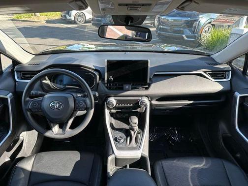 2024 Toyota RAV4 Hybrid Woodland Edition