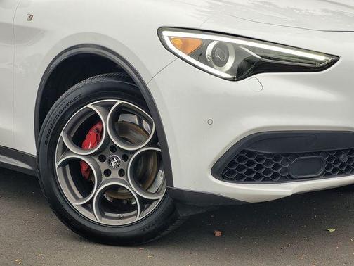 2022 Alfa Romeo Stelvio Ti