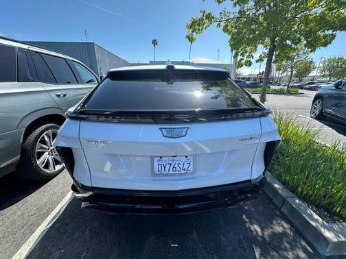 2025 Cadillac LYRIQ Sport