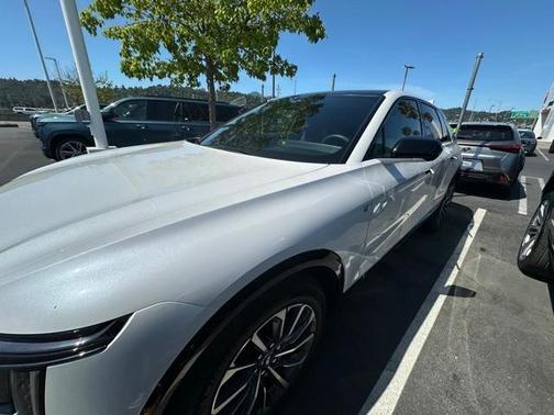 2025 Cadillac LYRIQ Sport