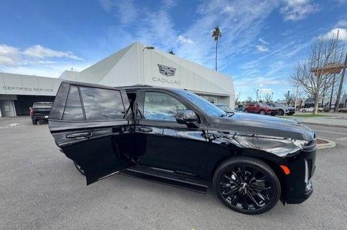 2024 Cadillac Escalade Sport Platinum