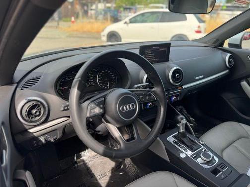 2018 Audi A3 e-tron 1.4T Premium