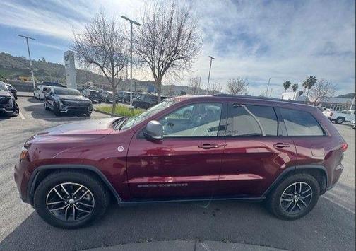 2017 Jeep Grand Cherokee Trailhawk