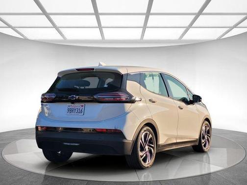2022 Chevrolet Bolt EV 2LT