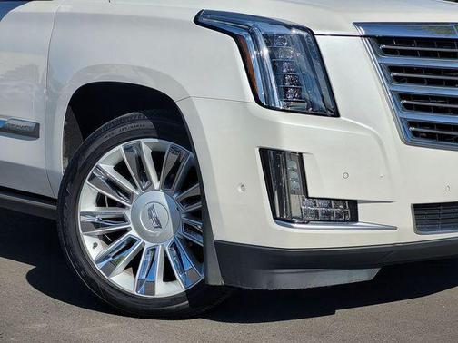2019 Cadillac Escalade ESV Platinum