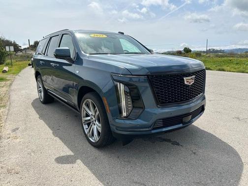 2025 Cadillac Escalade Sport Platinum