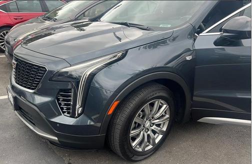 2020 Cadillac XT4 Premium Luxury