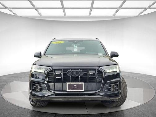 2021 Audi Q7 55 Prestige