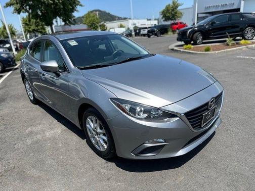 2016 Mazda Mazda3 i Sport