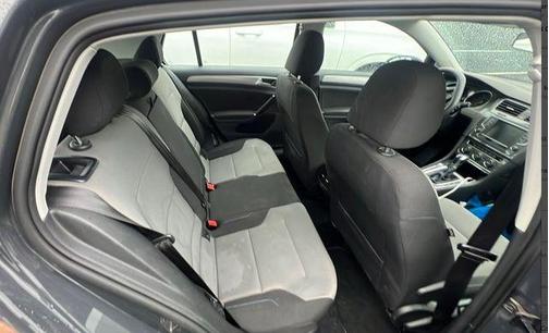 2016 Volkswagen e-Golf SE