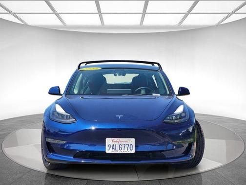 Blue 2022 Tesla Model 3 Performance