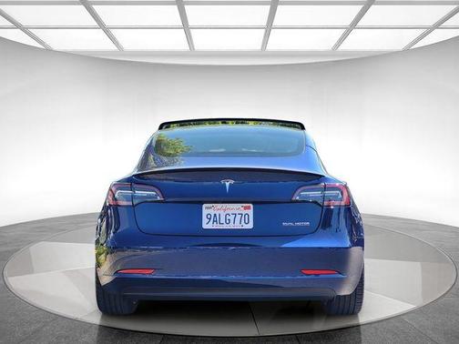 Blue 2022 Tesla Model 3 Performance