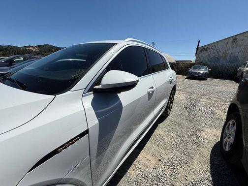 2021 Audi e-tron Premium