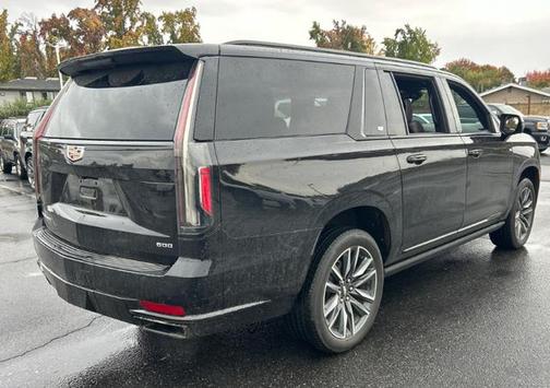 2022 Cadillac Escalade ESV Sport Platinum