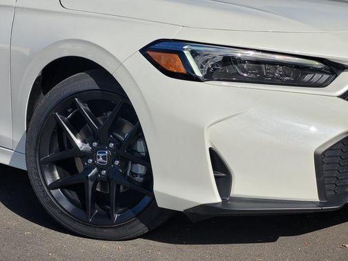 2025 Honda Civic Hybrid 