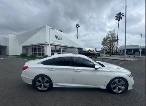 2020 Honda Accord Touring 2.0T