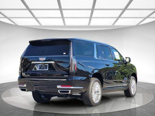 2025 Cadillac Escalade ESV Premium Luxury