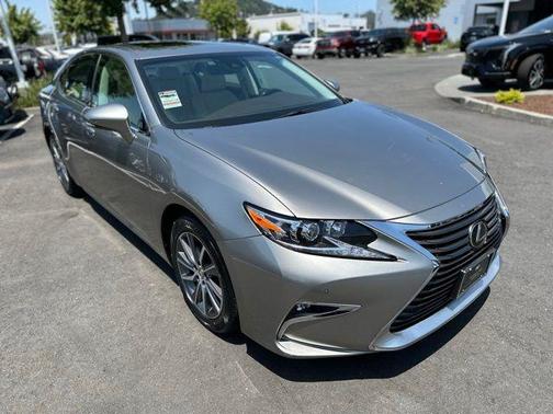 2017 Lexus ES 350 Base