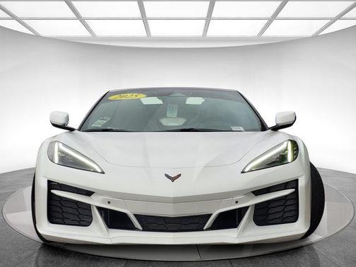 2025 Chevrolet Corvette E-Ray