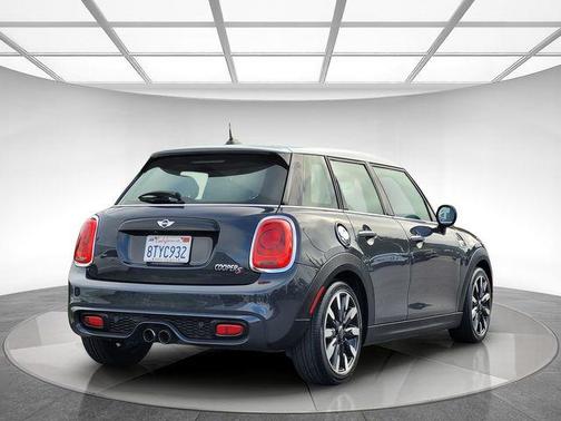 2016 MINI Hardtop Cooper S