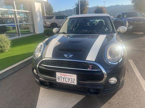2016 MINI Hardtop Cooper S