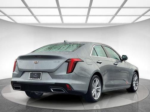2023 Cadillac CT4 Luxury