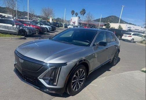 2024 Cadillac LYRIQ Sport