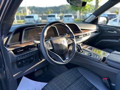 2024 Cadillac Escalade ESV Sport Platinum