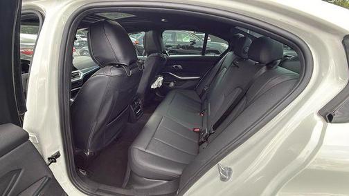 2021 BMW 330e 330e