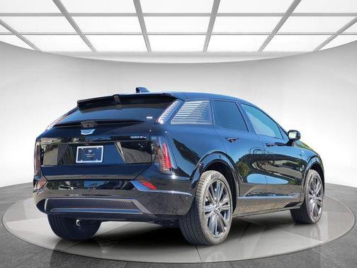 2025 Cadillac OPTIQ Sport