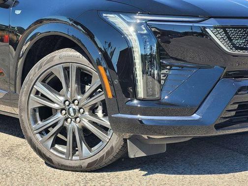 2025 Cadillac OPTIQ Sport