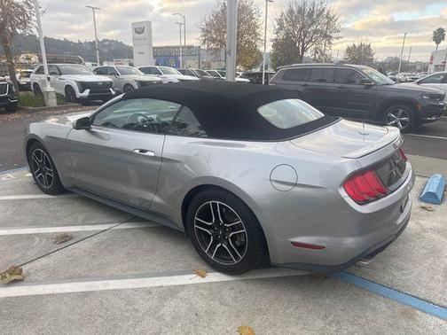 2021 Ford Mustang EcoBoost Premium