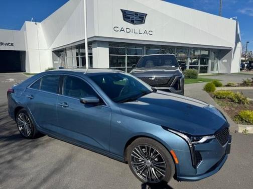 2023 Cadillac CT4 Premium Luxury