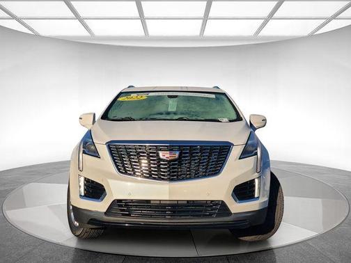 2022 Cadillac XT5 Luxury